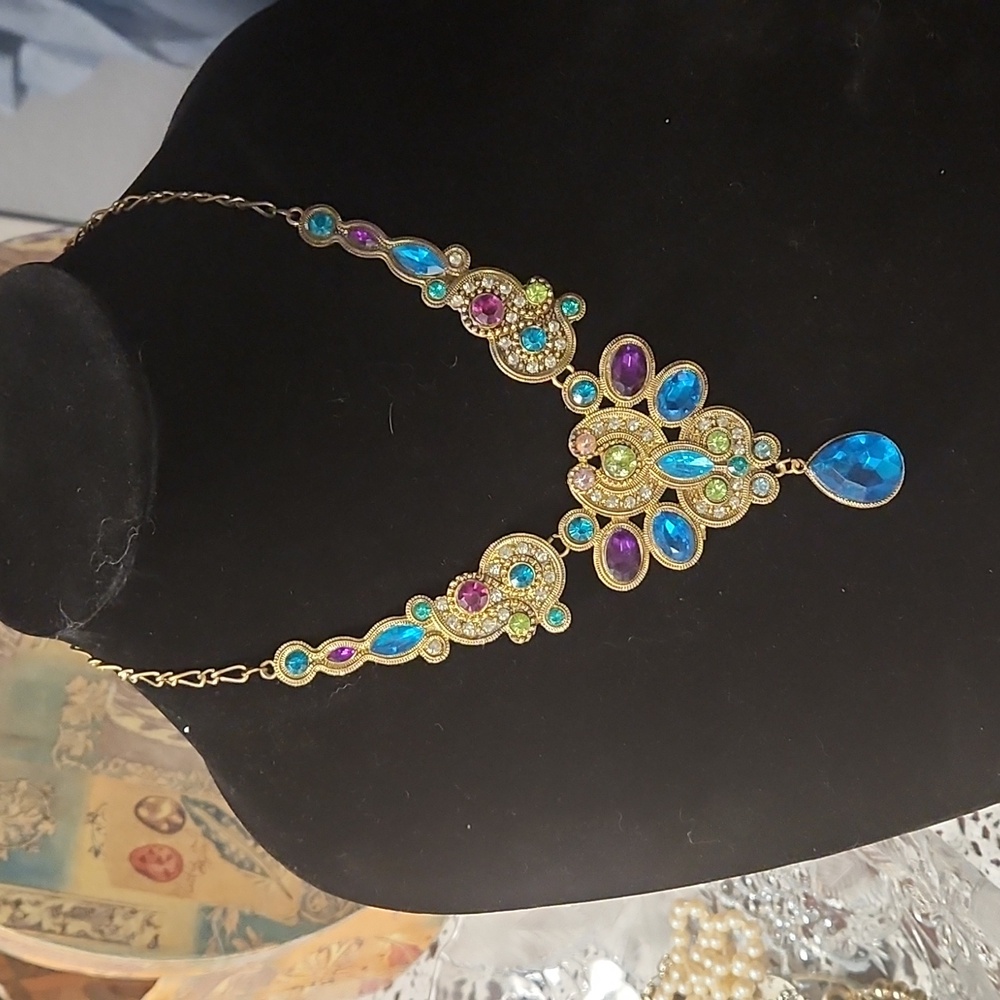 Colorful necklace